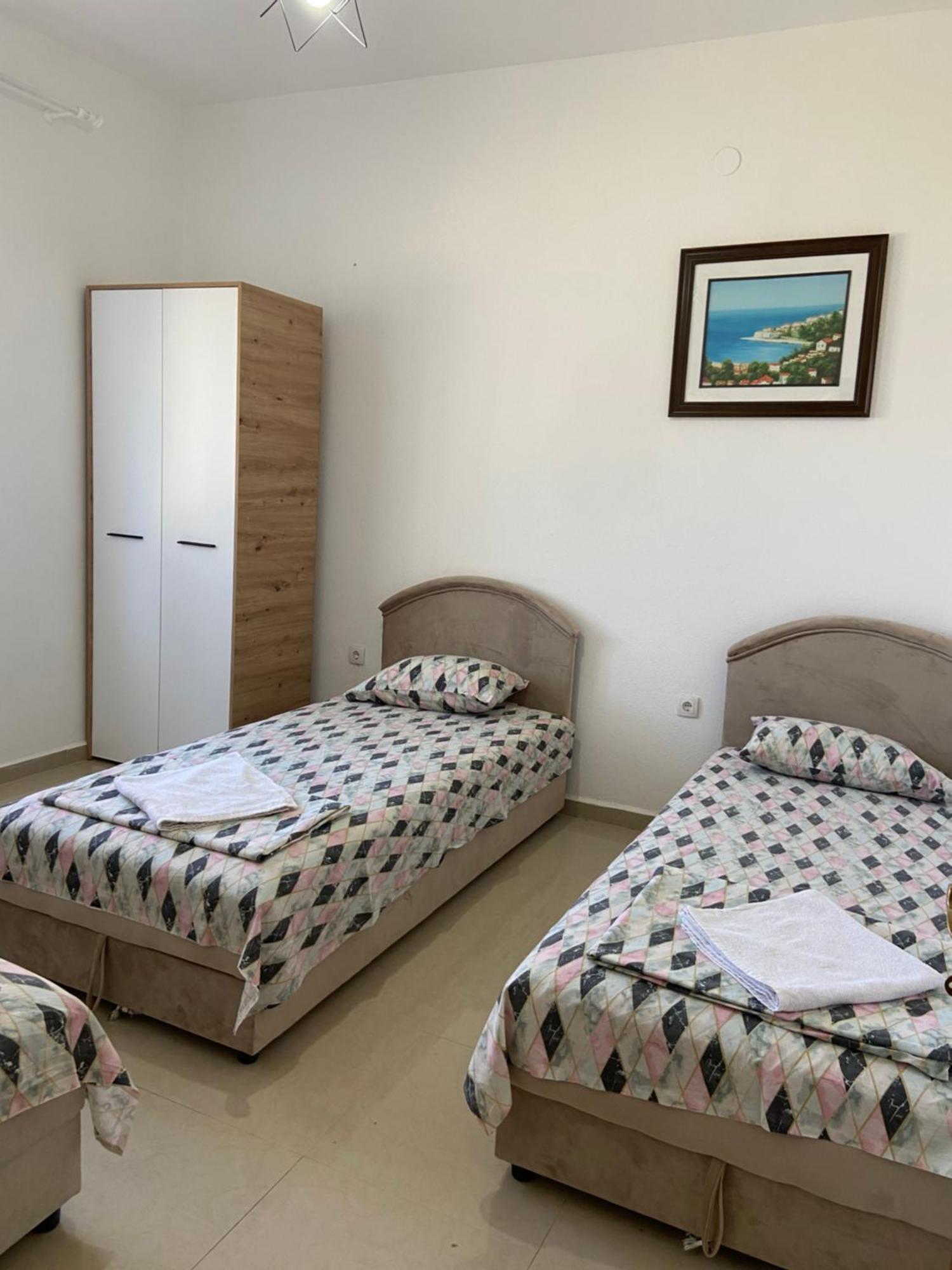Montebello Inn Apartments Ulcinj Exteriör bild