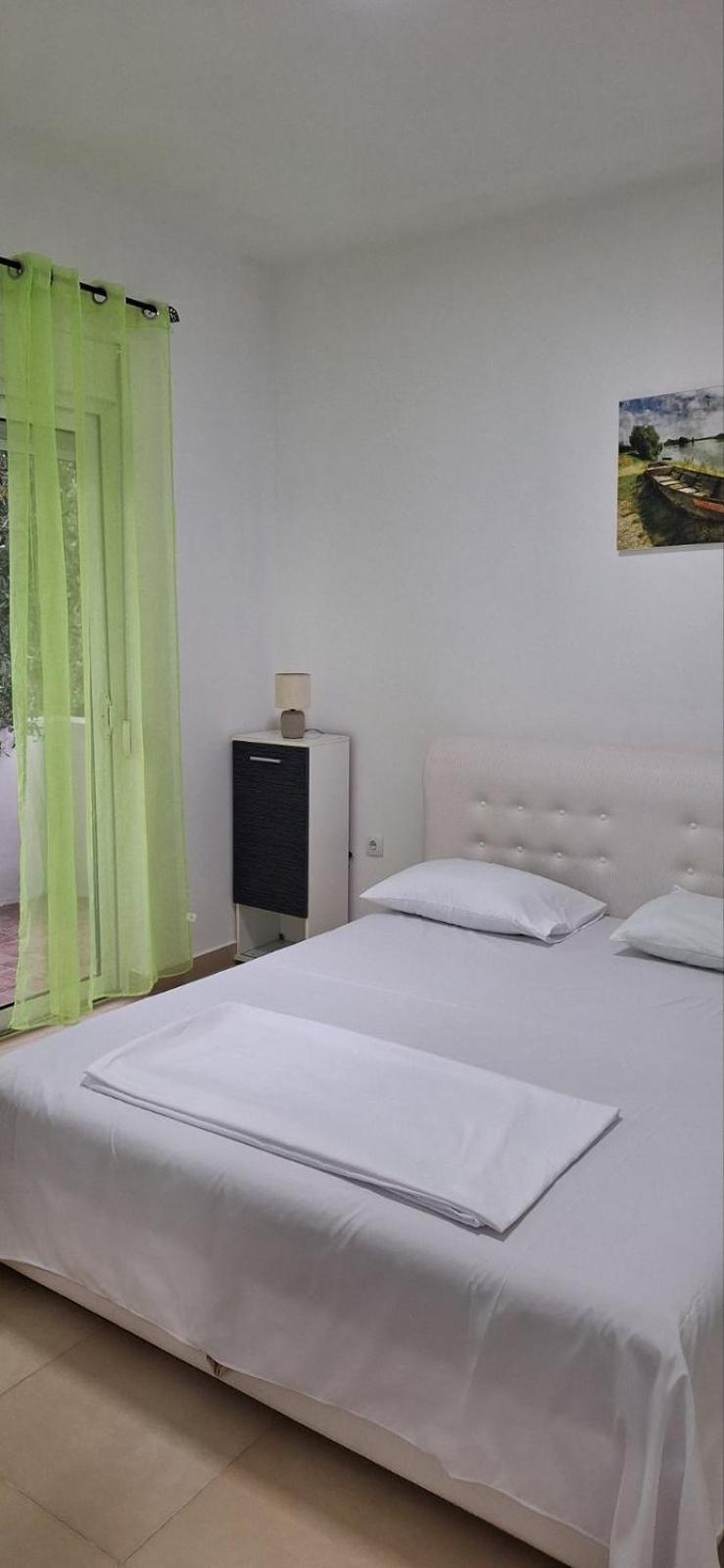 Montebello Inn Apartments Ulcinj Exteriör bild
